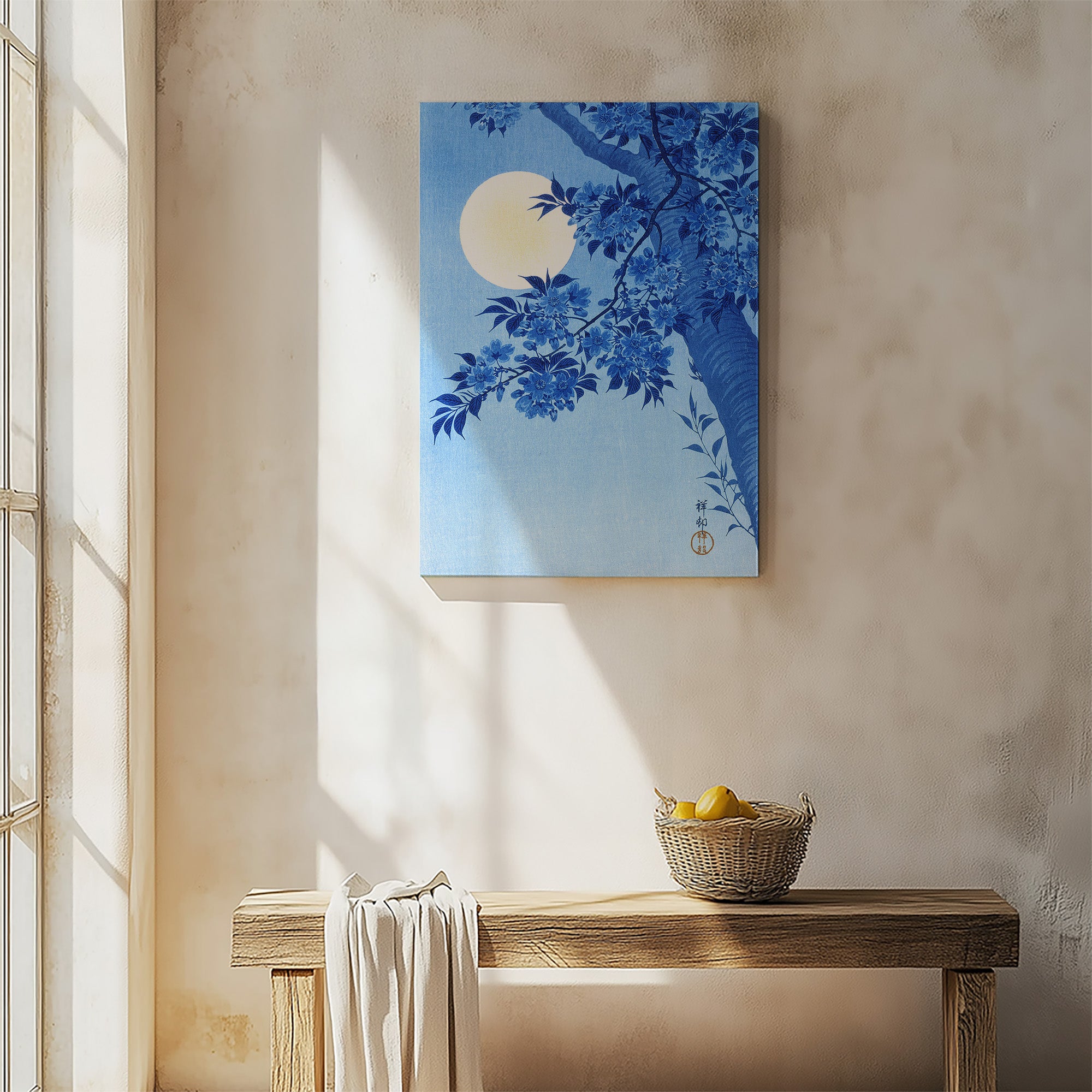 Cerisier en fleurs par une nuit de lune